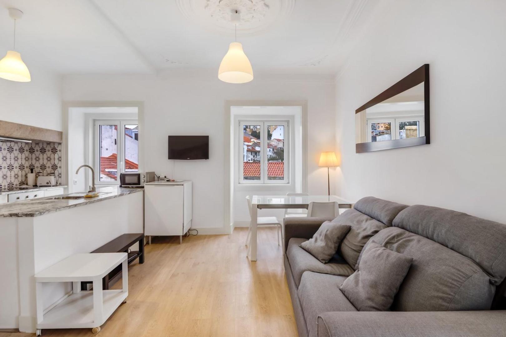 Bright 1br Castelo Sao Jorge - Graca Getaway | By Airnest Lisboa